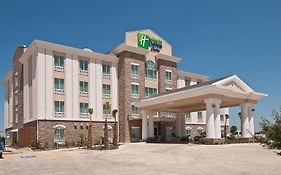 Holiday Inn Express Pearsall Tx